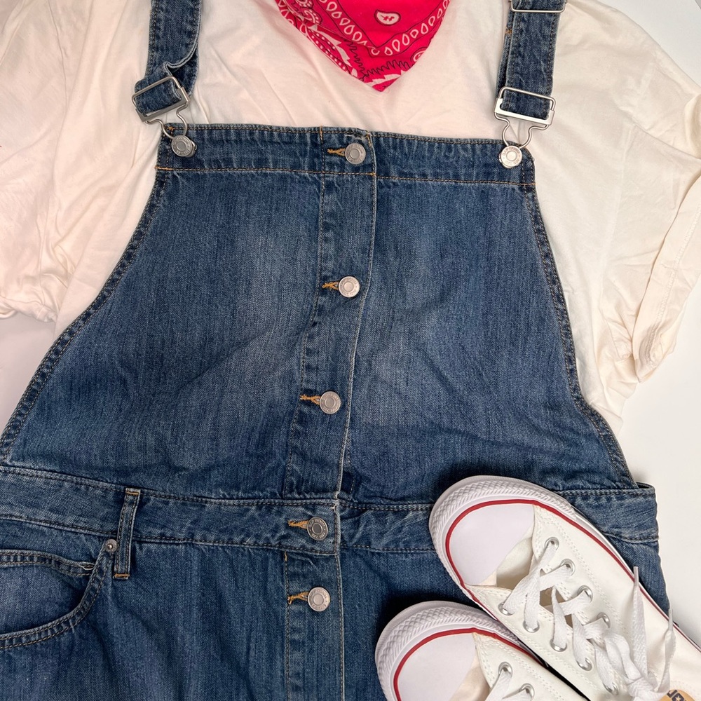 🎉HP🎉 Gap Overall Denim Skirt